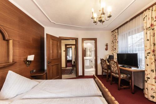 2 queen beds