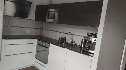 Bella Vista - New flat with View Confort & Calm near Geneva 5 PERS in Archamps