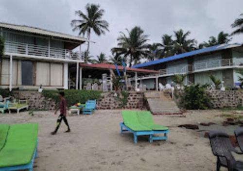 Boomerang Beach Resort Goa
