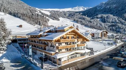 Hotel Andy 4 Sterne Superior in Jerzens, Österreich