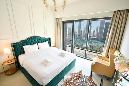 Burj Roayle-Magical Burj & Fountain Sky Views 3+1 BR APT, Dubai (foto 5)