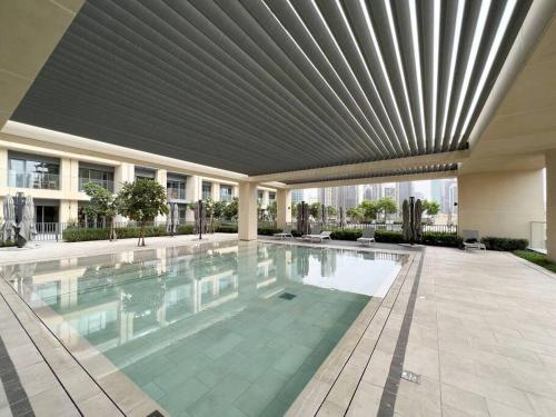 Burj Roayle-Magical Burj & Fountain Sky Views 3+1 BR APT, Dubai (foto 7)