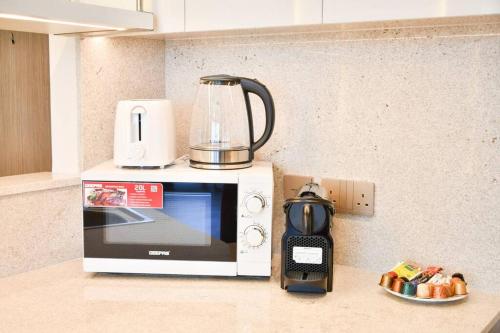 Burj Roayle-Magical Burj & Fountain Sky Views 3+1 BR APT, Dubai (foto 8)