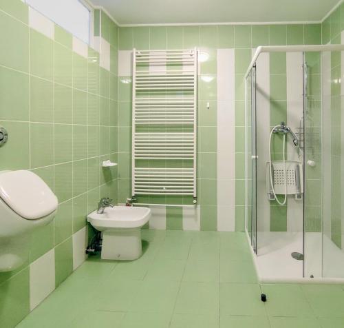 Bruser, Harmony House Velenje in Velenje