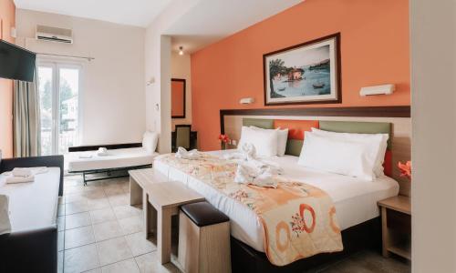 Maltezos Hotel - image 6