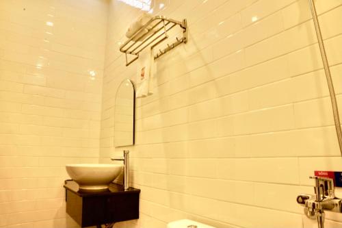 Hoang Tay Hotel - Dong Thap - 샤워실