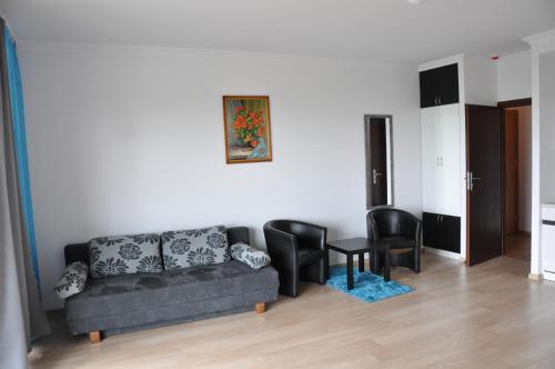 Apartment with Balcony image 9