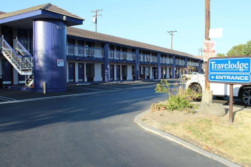 Travelodge by Wyndham Buena Park in Buena Park, USA