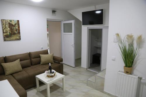 B&B Obrenovac - Studio T&M, sa parkingom - Bed and Breakfast Obrenovac