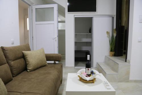 Studio T&M, sa parkingom