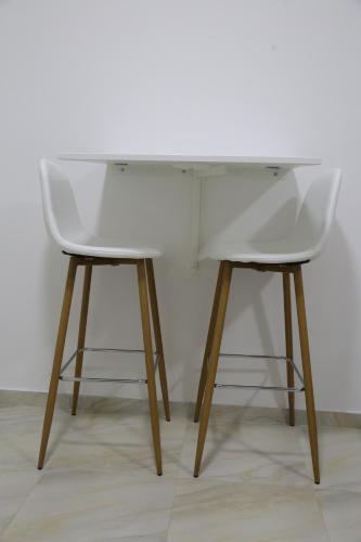 Studio T&M, sa parkingom