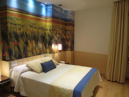 Hotel Vía Gótica - image 13