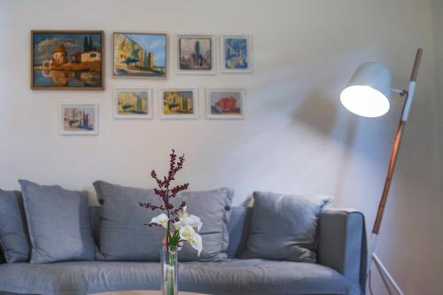 Spitaki-Kolonaki, an exquisite spacious studio, Athen (Foto 4)