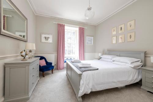 Elegant 2-bedroom Apartment in Edinburgh City Centre, Edinburgh (fotografie 9)