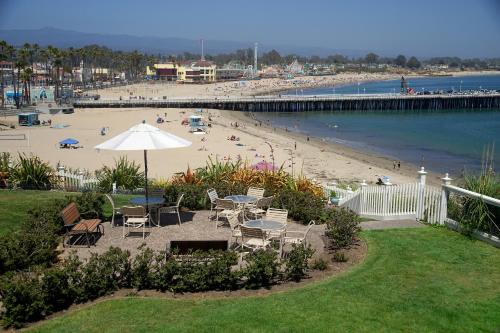 Sea & Sand Inn – Santa Cruz, CA
