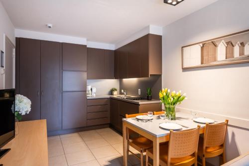 مطبخ, Belcasa Suitehotel in ميدلكيركى