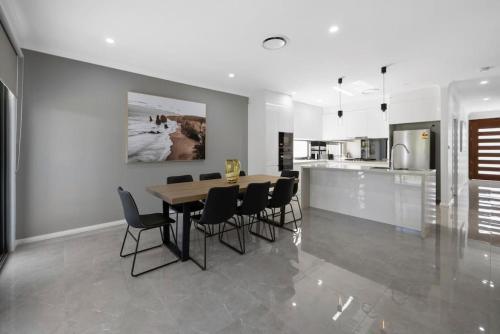 Your Home Away from Home 4BR Escape