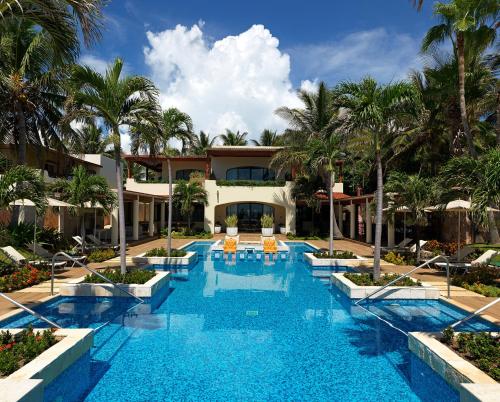 Azul Villa Casa del Mar - Gourmet All Inclusive by Karisma in Puerto Morelos, Mexico