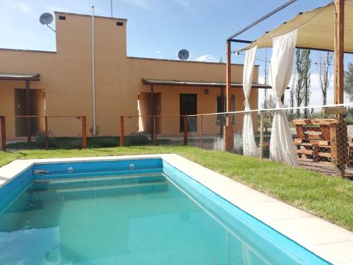 Cabañas mi Terruño (Cabanas mi Terruno) in Rama Caida