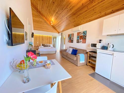 Terra Vivaz - Ribeira Cottage in ริเบรา กรานเด
