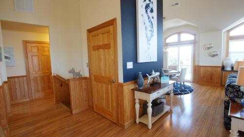 Oceanside, Pool with Poolside Bar, Rec Room, Hot Tub, Sun Decks, SS8, Group Therapy, Southern Shores (фото 8)