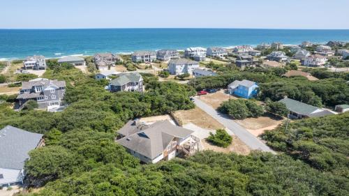 Oceanside, FRI-FRI, Private Pool, Close to beach! SS11, Shor-Ten-Sweet, Southern Shores (photo 9)