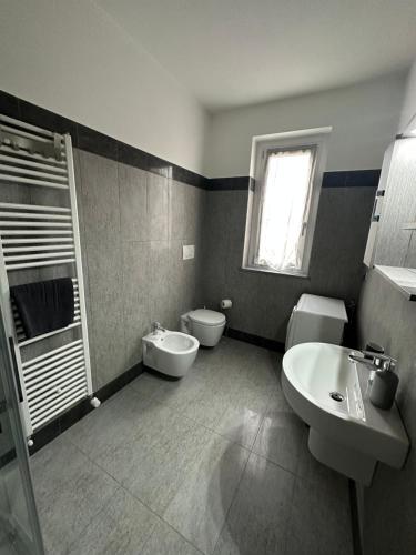 Bathroom, ] DOMA [ in Inveruno