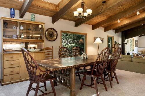 5016 Main Gore Drive in Vail, USA