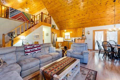 Smoky Mtn Cabin with Fire Pit Hike and Fish! - image 10
