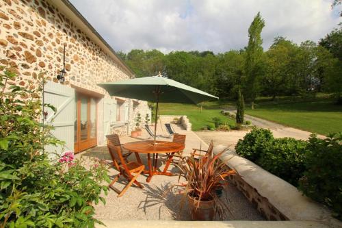 Les cretes in โอโลรง-เอแรร์