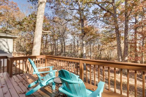 Spacious Family Home with Deck at Massanutten Resort