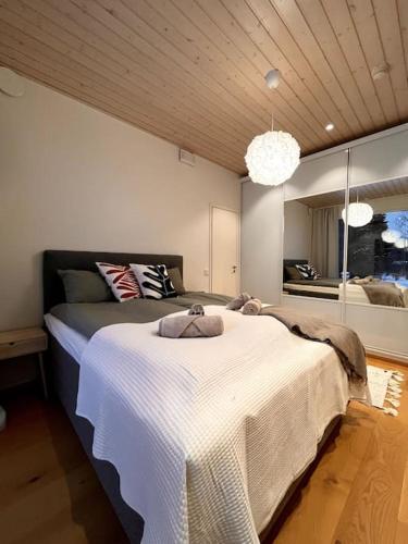 Cozy house nearby the services