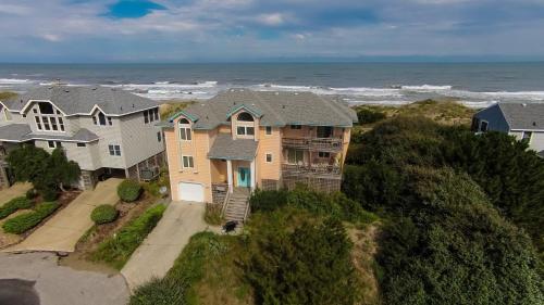 OCEANFRONT, Ocean Views, Private Beach Walkway! VOH31, Dream Winds, Corolla