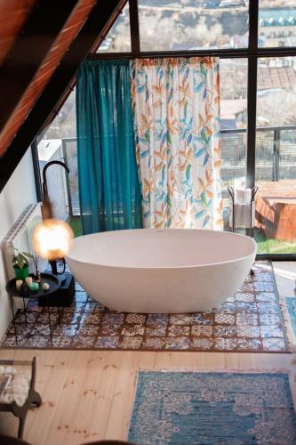 Cottage Veranda, Kazbegi (foto 10)