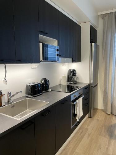 Bright studio apartment near the centre Room Type - Studio Apartment
