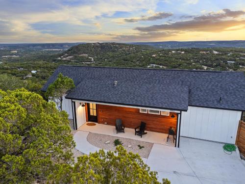 Vista De Estrella in Canyon Lake, USA
