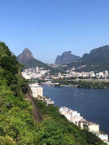 Nearby attraction, Lagoa relax in Lagoa