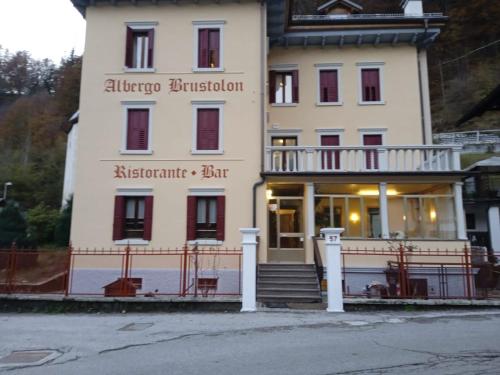 HOTEL BRUSTOLON in Dont