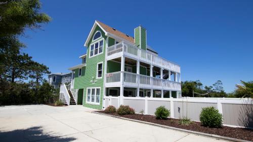 Oceanside, Private Pool, Hot Tub, Covered Deck, Sun Decks, WC829, relax, Corolla