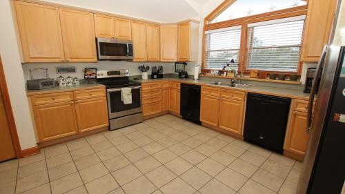 Oceanside, Prv Pool, H Tub, Rec Rm, Sun Decks-WC887, Ashleys Nest, Королла (фото 9)