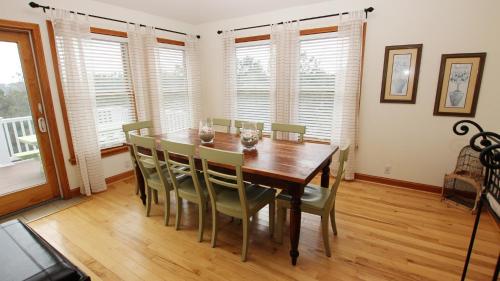 Oceanside, Prv Pool, H Tub, Rec Rm, Sun Decks-WC887, Ashleys Nest, Королла (фото 10)