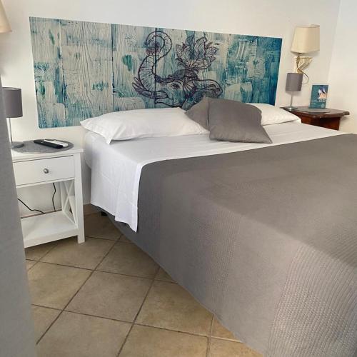 Airport Hotel - image 11