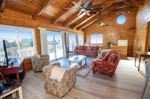Semi-Oceanfront, Private Pool, Hot Tub, 400 ft to Beach Access, WL940, The B B Inn, Corolla (fotografie 5)