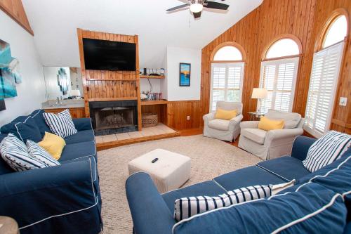Oceanside, Private Pool, Hot Tub, Close to Beach, WW874, Whalecome Aboard, Corolla (photo 6)