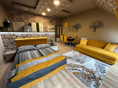  Gold Downtown Apartman, Pension in Debrecen bei Hosszúpályi