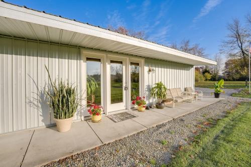 5 Mi to St Joseph River: Apartment w/ Fire Pit! in Vistula (IN)
