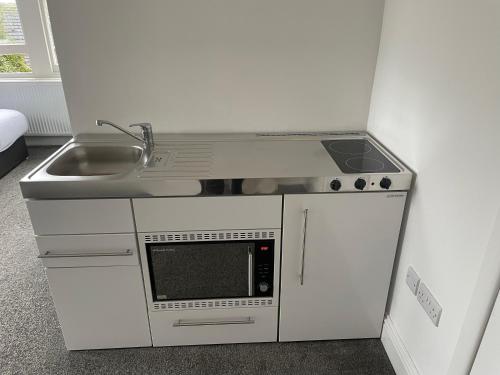 кухня, River side rooms in Bitterne Park