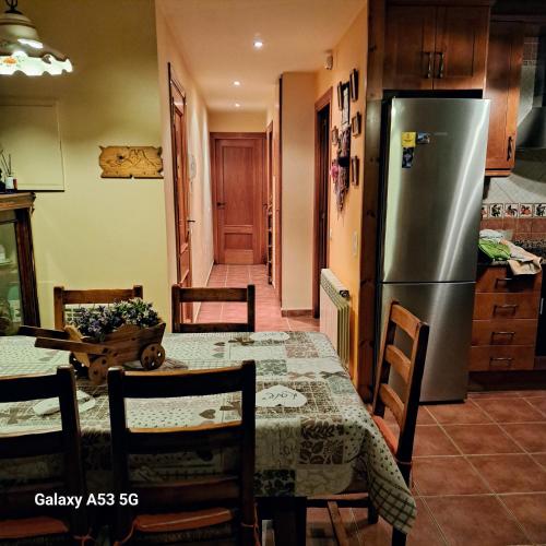 Létesítmények, Ensija Pedraforca in Saldes