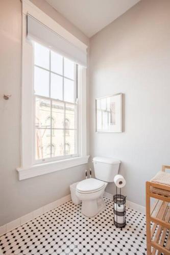 Relaxing, Boho Chic 2B 2Bath Downtown City View Condo in Cincinnati, USA
