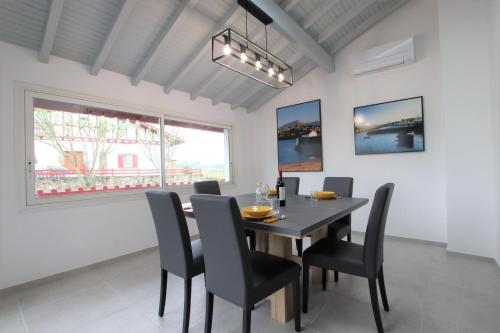 Joanesenea Joanesenea